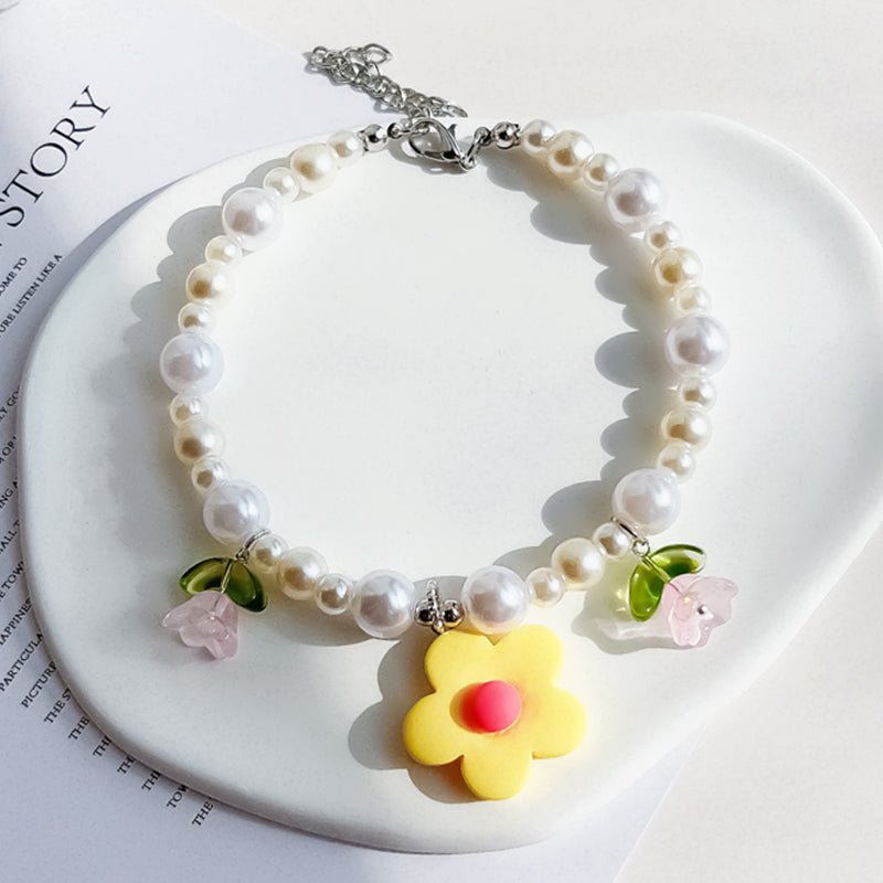 Elegant Pearl Flower Dog Cat Necklace