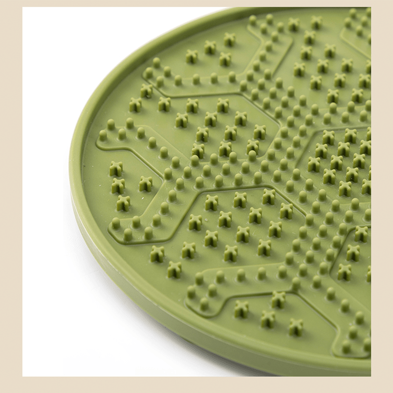 Non Slip Silicone Slow Feeder Dog Mat